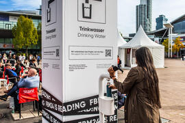 Trinkwasserspender auf der Messe