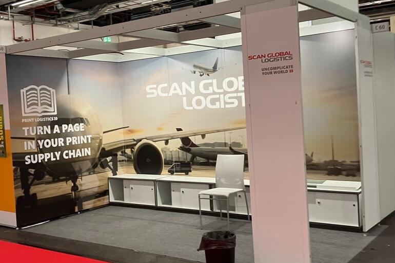 8qm CLASSIC_Eckstandvariante