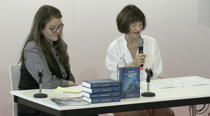 Ulla Mothes liest vor