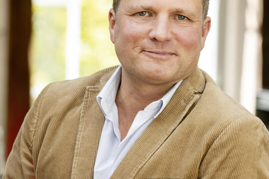 Thilo Schmid, Geschäftsführer Verlagsgruppe Oetinger