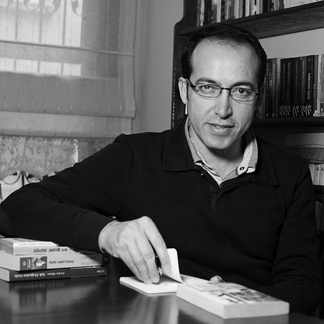 Burhan Sönmez